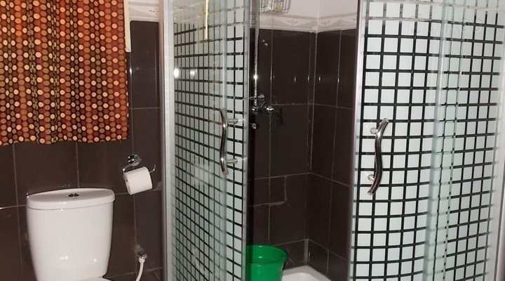 Academy Suites