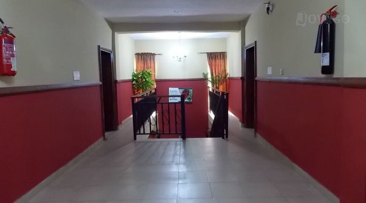 Academy Suites