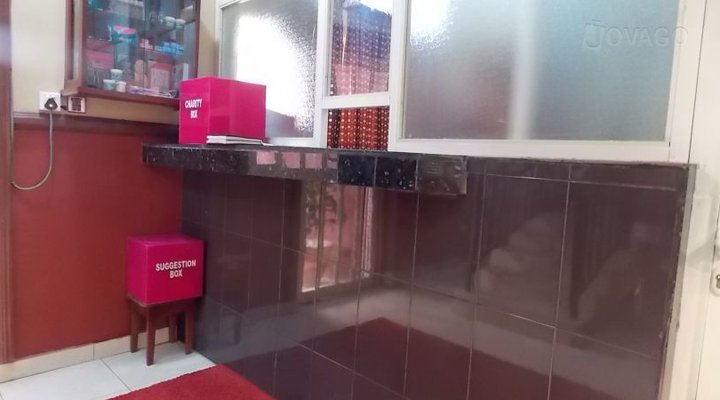 Academy Suites