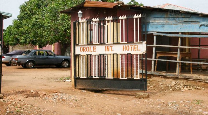 Orole Hotel