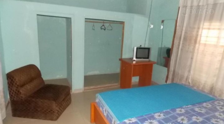 Graceland Suite Annex