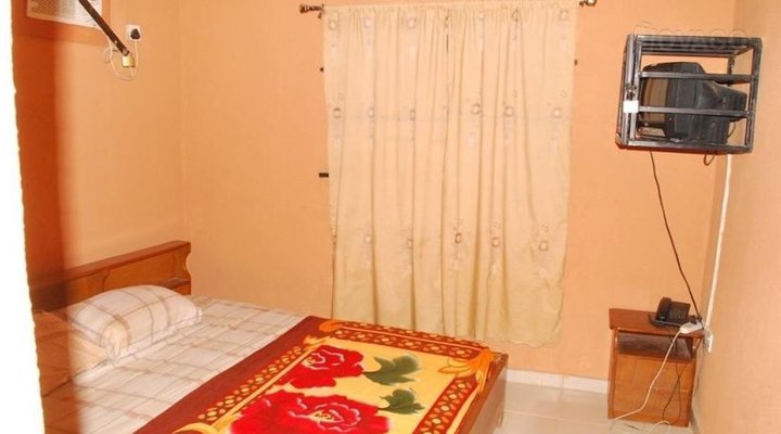 Kuzzy O Guest Inn