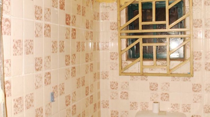 Gyanchi Guest House