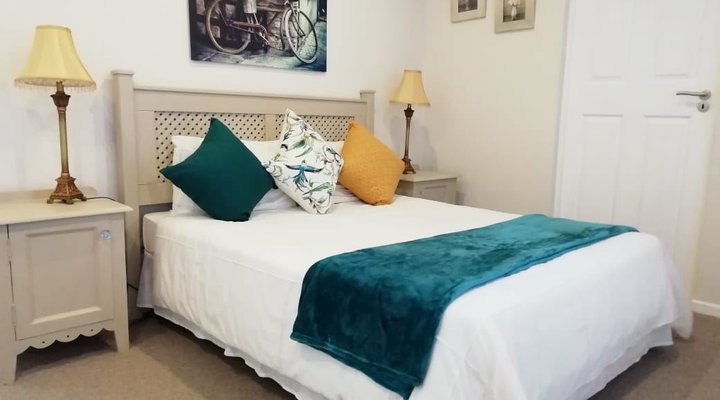 Giant's View Village