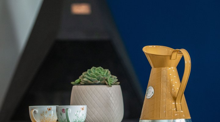 Giant's View Village