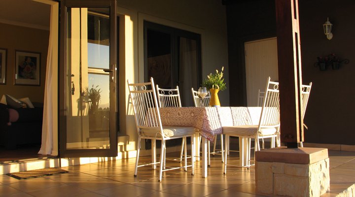 Giant's View Village