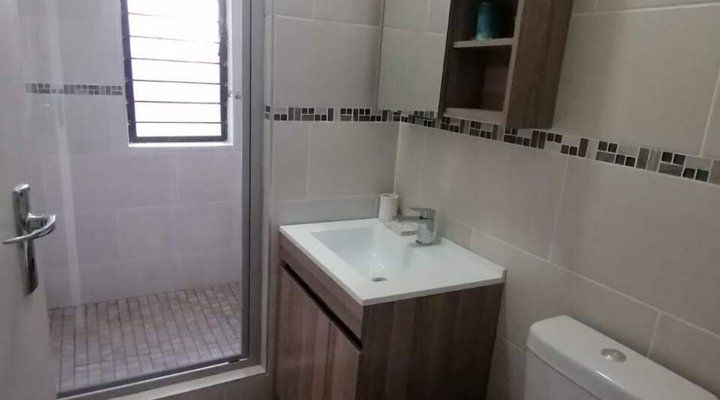 C-Side Apartment Hibberdene
