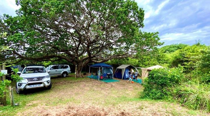 Utshwayelo, Kosi Mouth Lodge and Camp