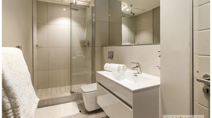 LuxuryStay, The Docklands