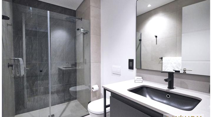 LuxuryStay, The Docklands