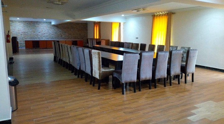 Yewa Frontier Hotel