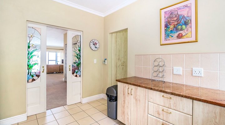 Lighthouse Apartments