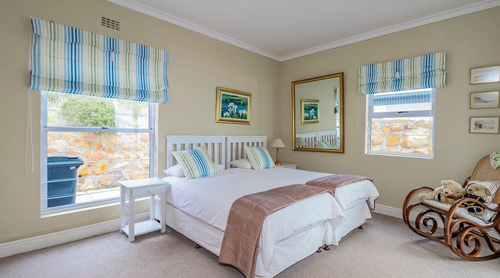 Lighthouse Apartments