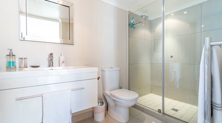 Luxurious and Welcoming Holiday Living