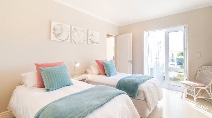Luxurious and Welcoming Holiday Living