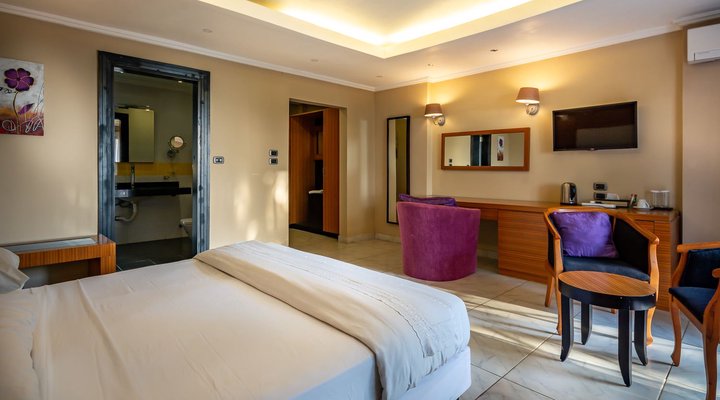 The Country Lodge Complex