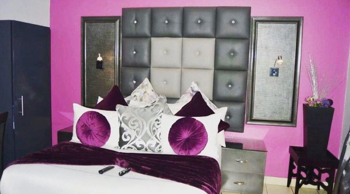 Mazidlekhaya Guest House