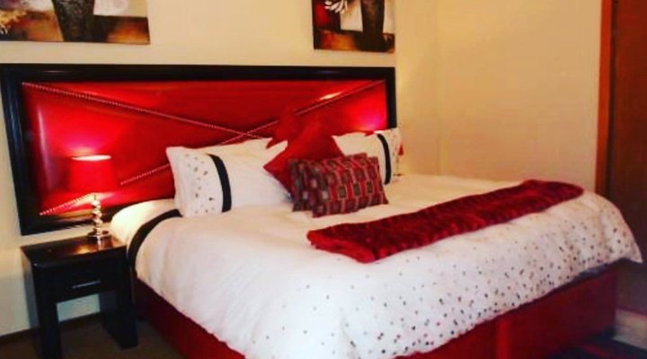 Mazidlekhaya Guest House