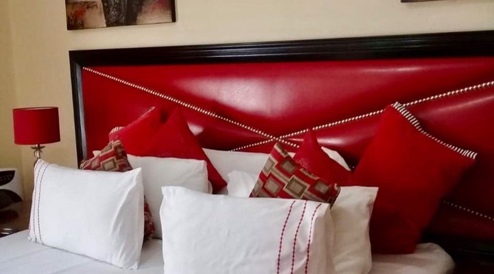 Mazidlekhaya Guest House