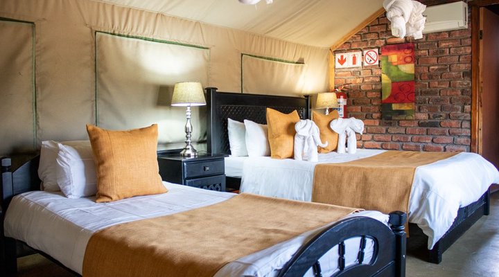 Tshukudu Safaris - Marula Camp
