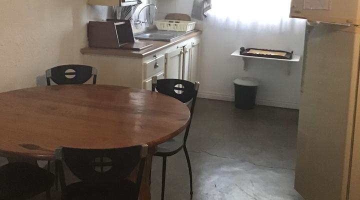 Hazypark Lodge and Caravan Park