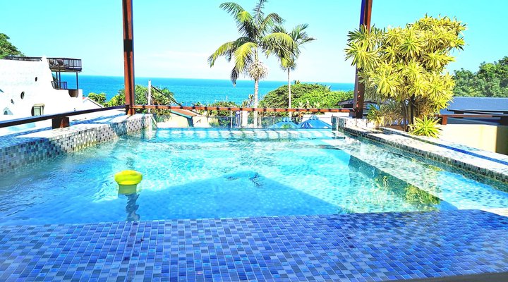 Eden Palms Penthouse Apartment