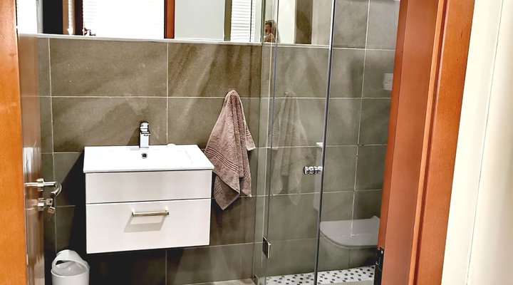 Eden Palms Family Apartment Unit 7