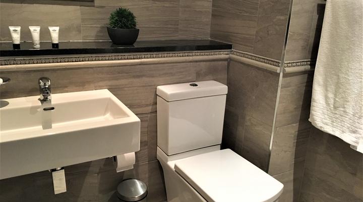 12 Palm Boulevard Apartment 403