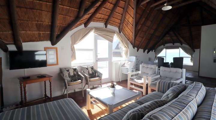  Zetties - Sea front/View