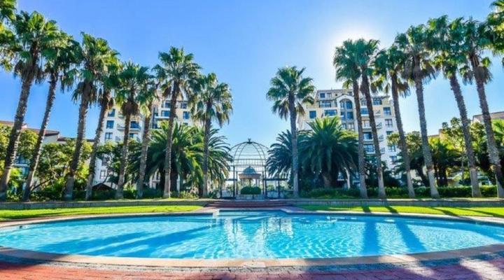 Island Club LA302N by CTHA