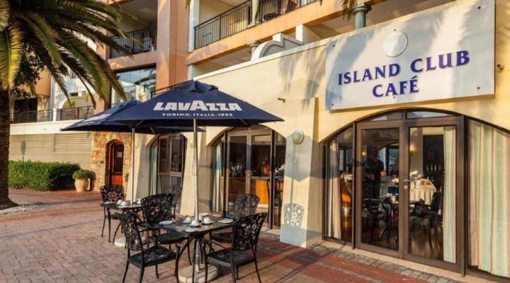 Island Club LA302N by CTHA