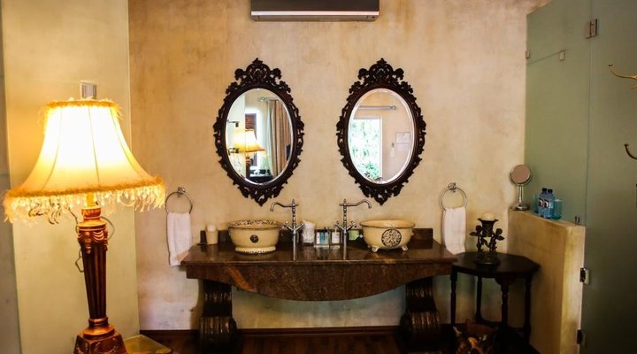 Art Lovers Guest House