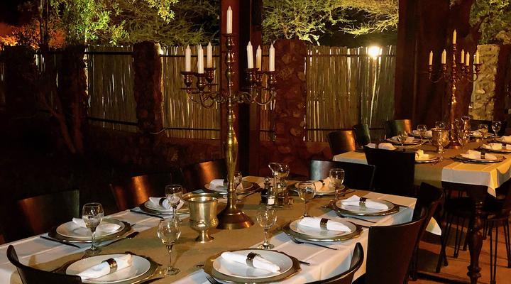 Buffalo Thorn Safari Lodge