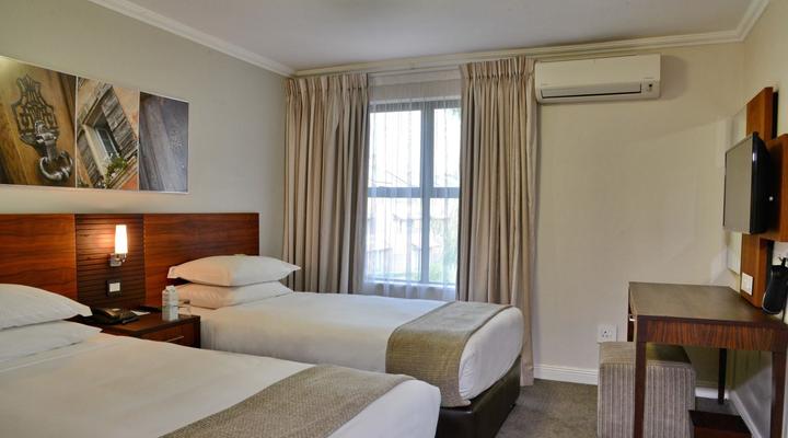 Courtyard Hotel Eastgate