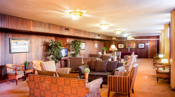 Elgro Hotel
