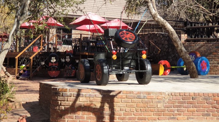 Elands Lodge, Mabalingwe