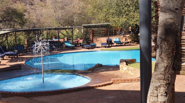 Elands Lodge, Mabalingwe
