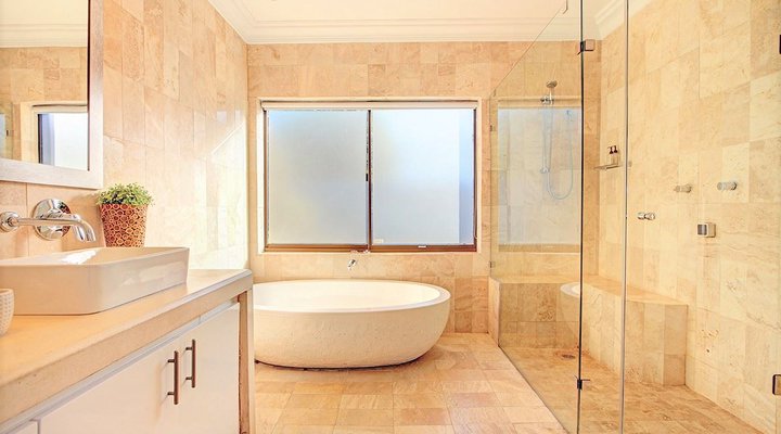 Luxury Suite Ocean Breeze