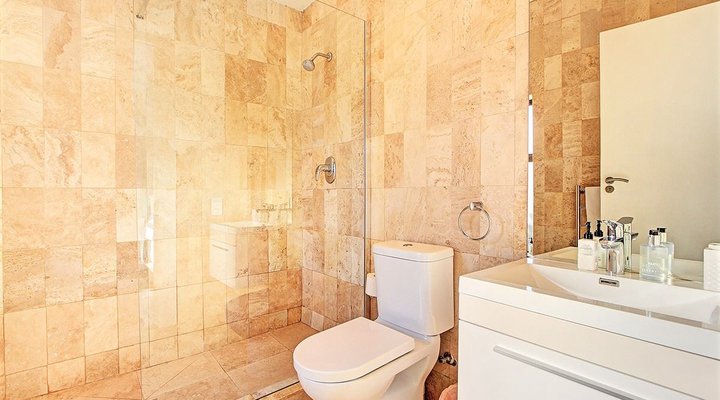 Executive Studio Ocean Breeze