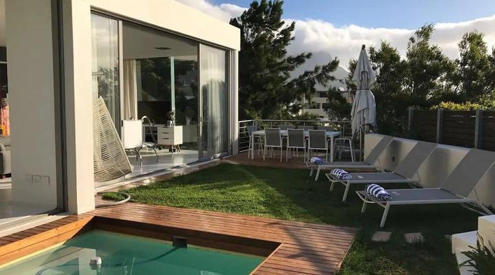 Camps Bay Panoramic Views