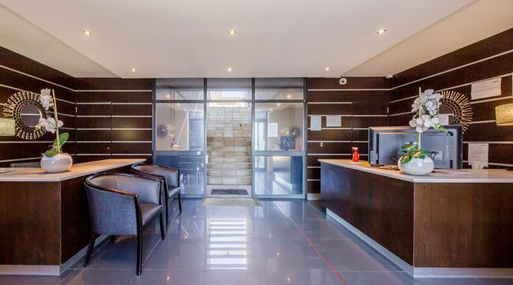 Infinity Apartments - One Bedroom Suite