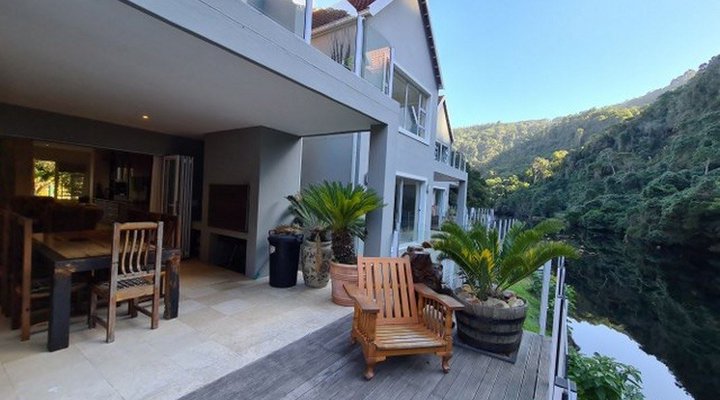 Kaaimans River House