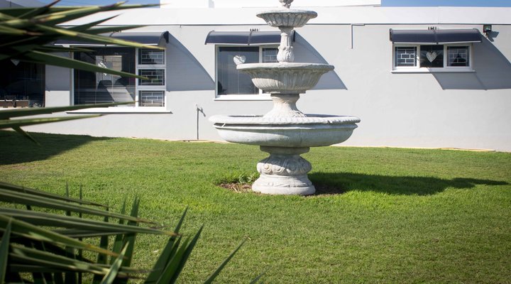 The Vintage Crane Guest House