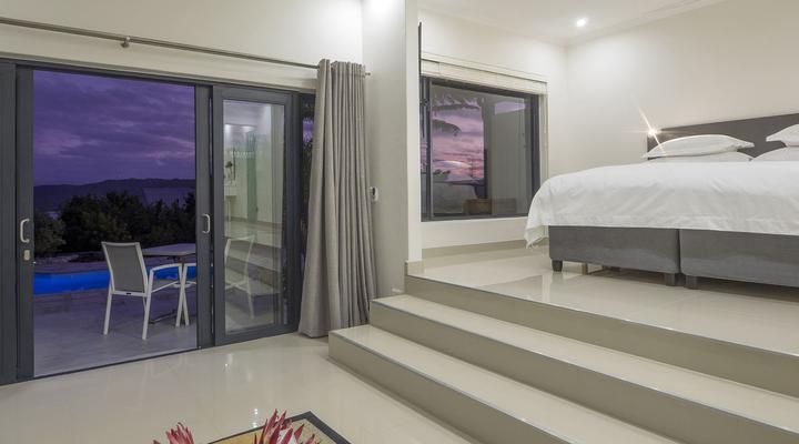 Knysna Holiday Home - AMAZING LAGOON VIEWS