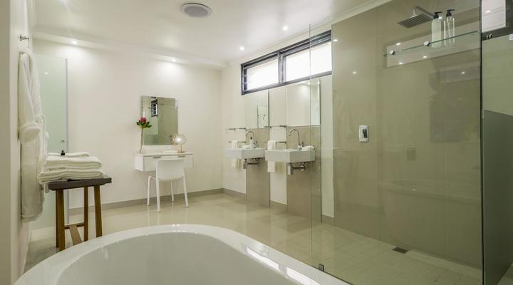 Knysna Holiday Home - AMAZING LAGOON VIEWS