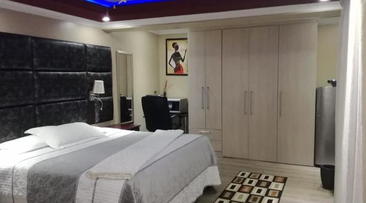 Max Bed and Breakfast