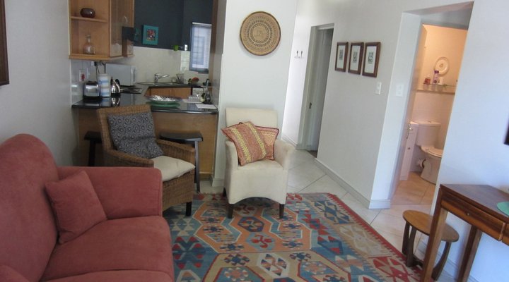 Candy Lee Accommodation Stellenbosch - Ikati