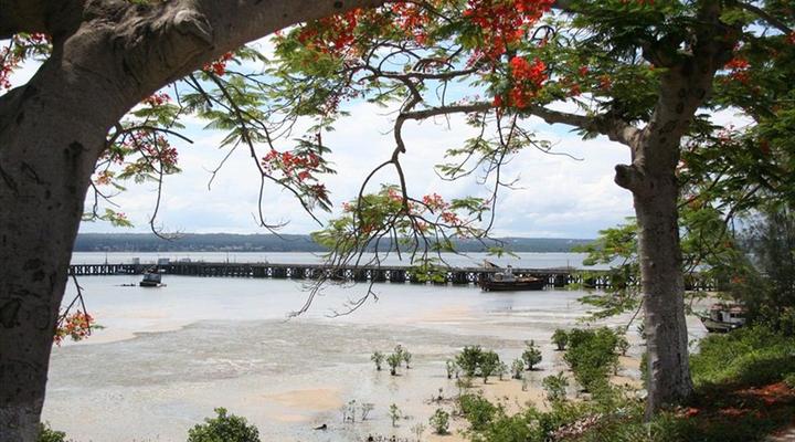 Mozambique and Kruger Park 6 Night Safari Tour