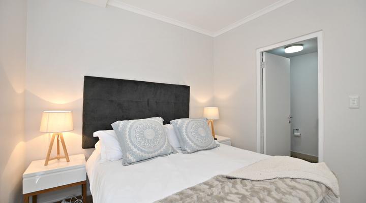 Horizon Bay 705 Blouberg Beachfront Apartment