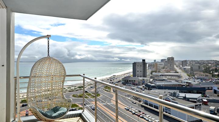 Horizon Bay 705 Blouberg Beachfront Apartment